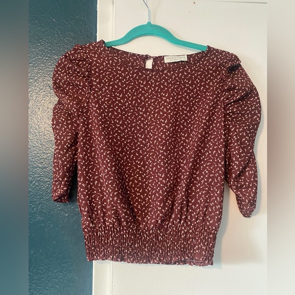 NWOT paper crane burgandy floral crop top - Picture 6 of 7